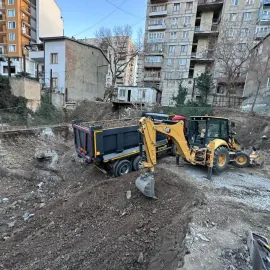 ქირავდება JCB