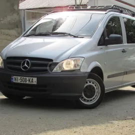 Mercedes-Benz Vito 2013