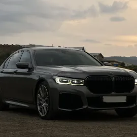 ქირავდება BMW 740i twinturbo