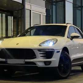 ქირავდება Porsche Macan Sport 