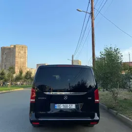 ქირავდება VIP მინივენი Mercedes Benz V class 