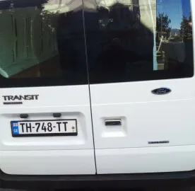 ქირავდება სატვირთო მიკროავტობუსი FORD TRANSIT