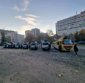 სამშენებლო მასალების მოტნა და ნარჩენების გატანა